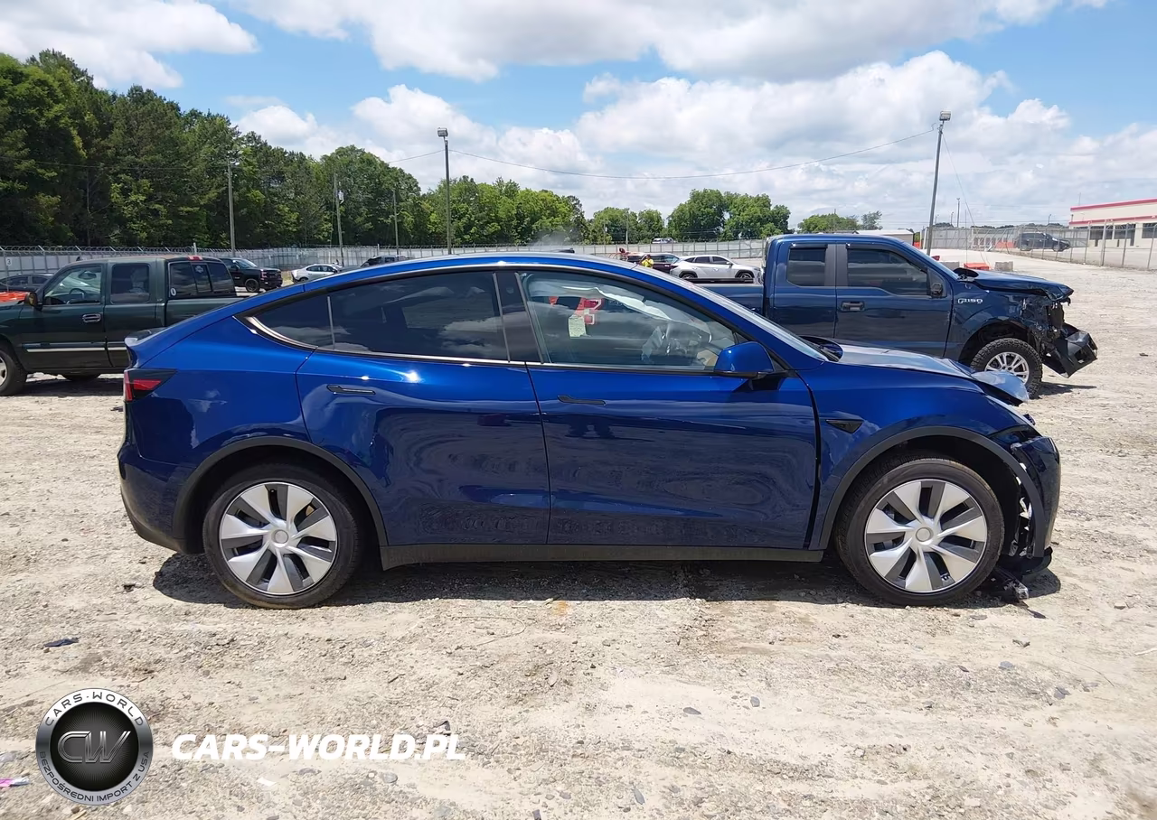 2023 Tesla Model Y Awd-Long Range Dual Motor All-Wheel Drive VIN:7SAYGDEE4PA086032 - 13