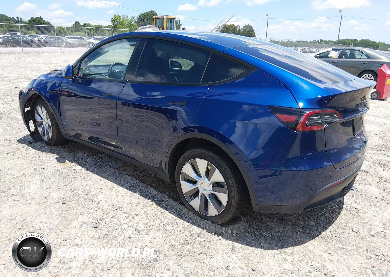 2023 Tesla Model Y Awd-Long Range Dual Motor All-Wheel Drive VIN:7SAYGDEE4PA086032 - 3