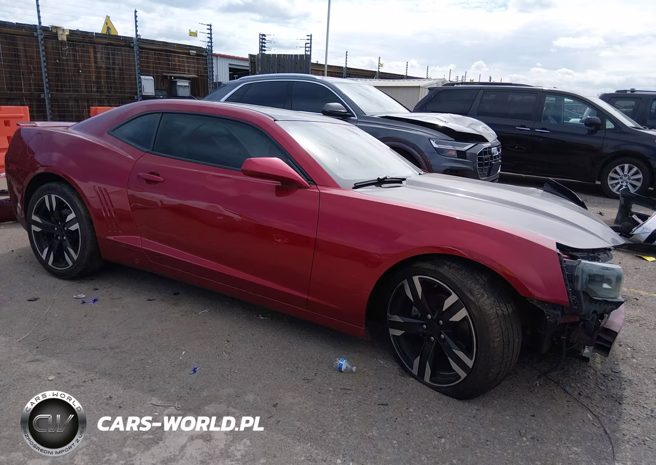 2015 Chevrolet Camaro 1Lt – zdjęcie 1 z 17