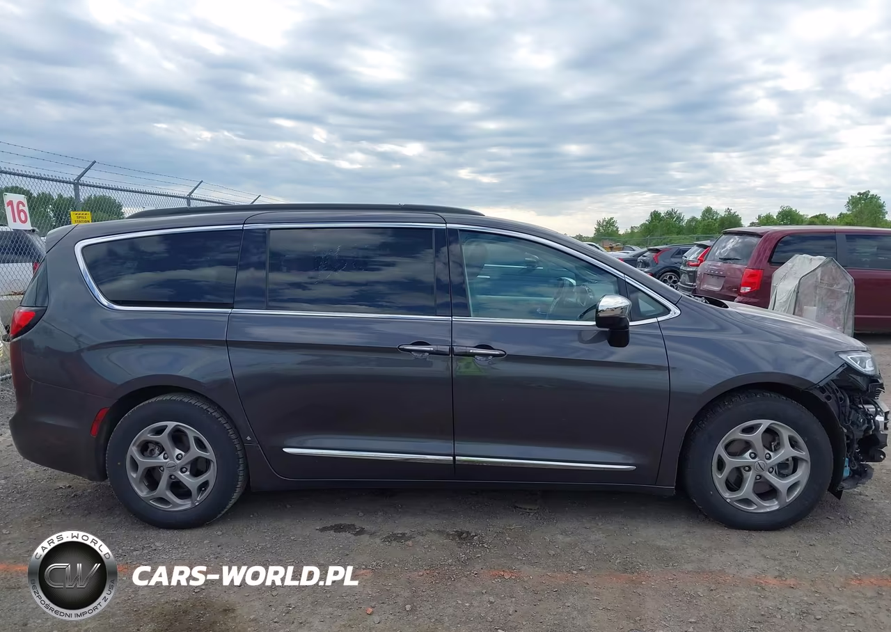 2023 Chrysler Pacifica Limited VIN:2C4RC1GG2PR582125 - 14