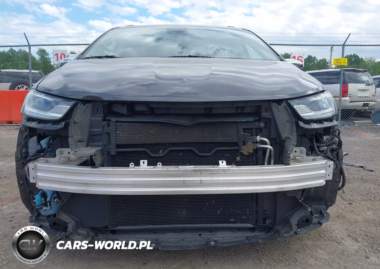 2023 Chrysler Pacifica Limited VIN:2C4RC1GG2PR582125 - 6