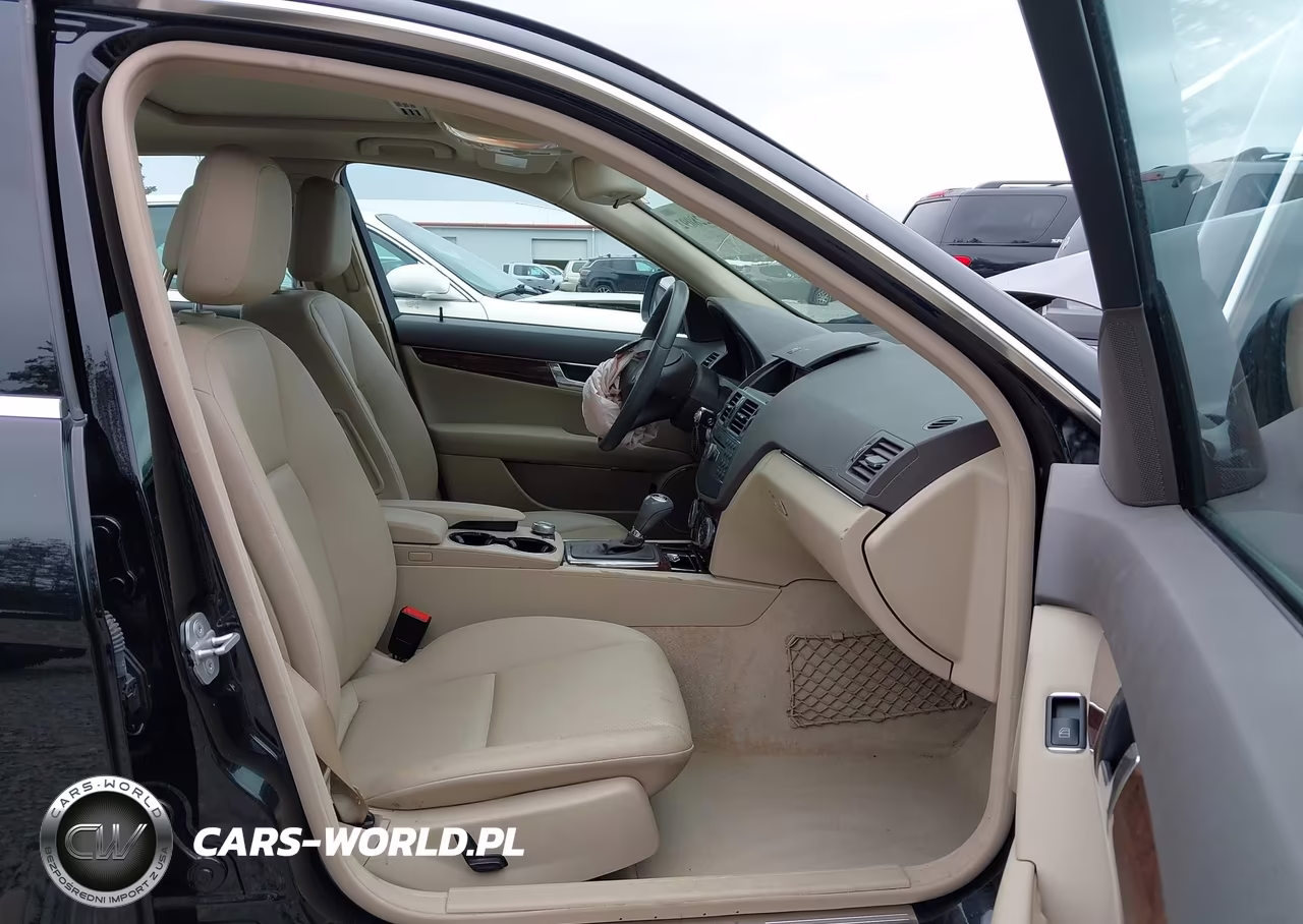 2009 Mercedes-Benz C 300 Luxury-Sport VIN:WDDGF54X99R070029 - 18