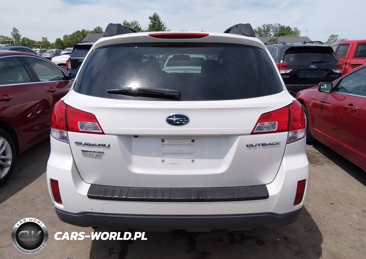 2013 Subaru Outback 2.5I Premium VIN:4S4BRCGC7D3210109 - 16