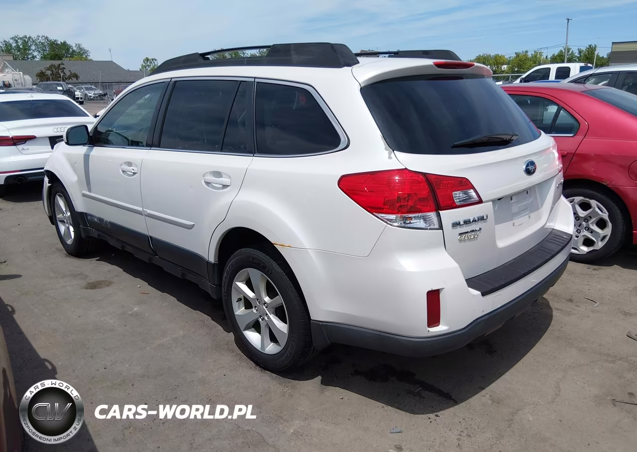 2013 Subaru Outback 2.5I Premium VIN:4S4BRCGC7D3210109 - 3