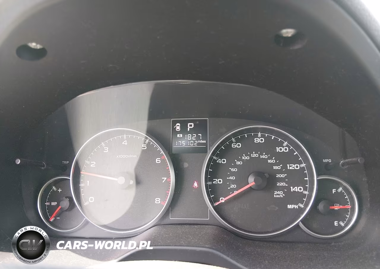 2013 Subaru Outback 2.5I Premium VIN:4S4BRCGC7D3210109 - 7