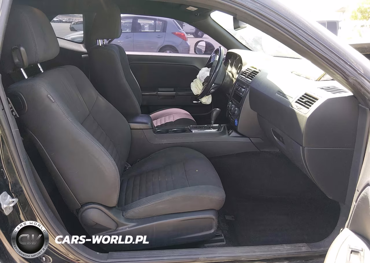 2013 Dodge Challenger Sxt VIN:2C3CDYAG9DH674343 - 5