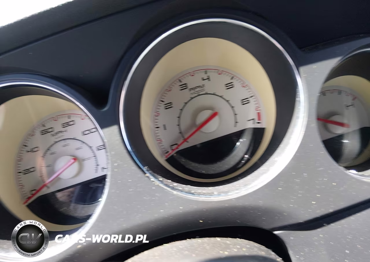 2013 Dodge Challenger Sxt VIN:2C3CDYAG9DH674343 - 7