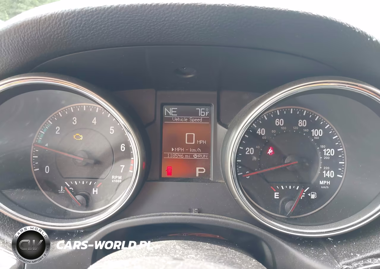 2013 Jeep Grand Cherokee Laredo VIN:1C4RJFAG1DC557782 - 7