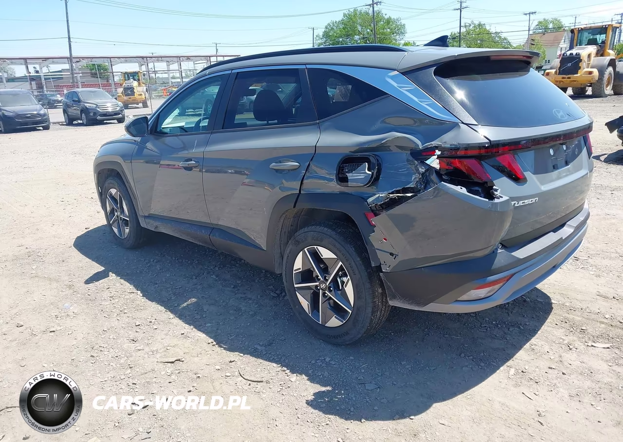 2026 Hyundai Tucson Sel VIN:5NMJBCDE8TH721581 - 3