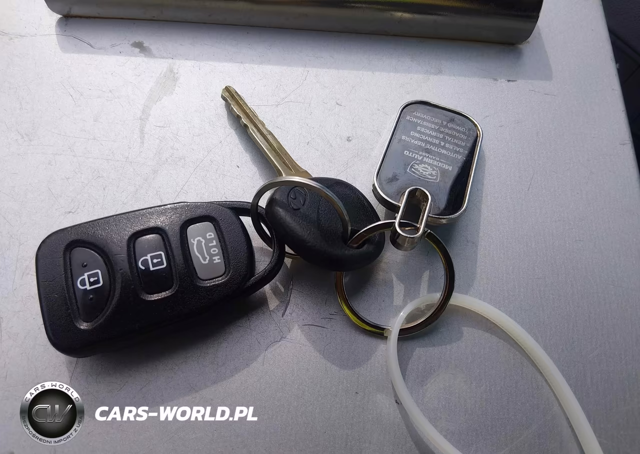 2012 Hyundai Elantra Gls VIN:5NPDH4AE8CH124715 - 11