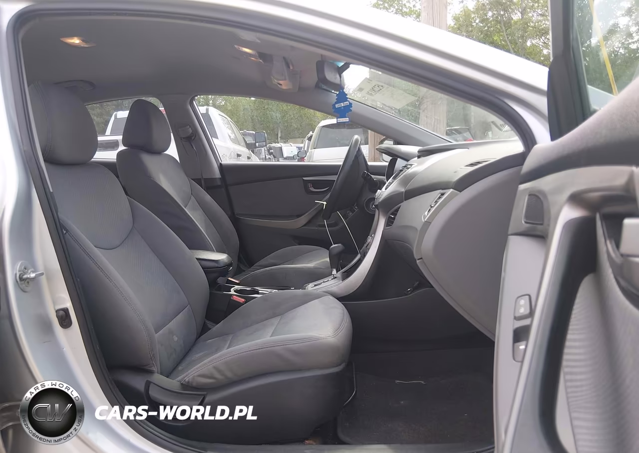 2012 Hyundai Elantra Gls VIN:5NPDH4AE8CH124715 - 5