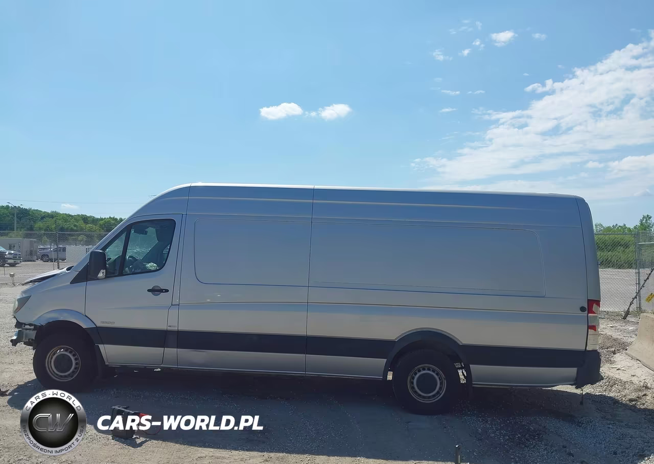 2016 Mercedes-Benz Sprinter 2500 High Roof VIN:WD3PE8DD8GP274831 - 13