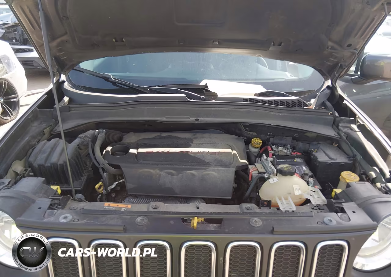 2016 Jeep Renegade Latitude VIN:ZACCJABT5GPE04729 - 10