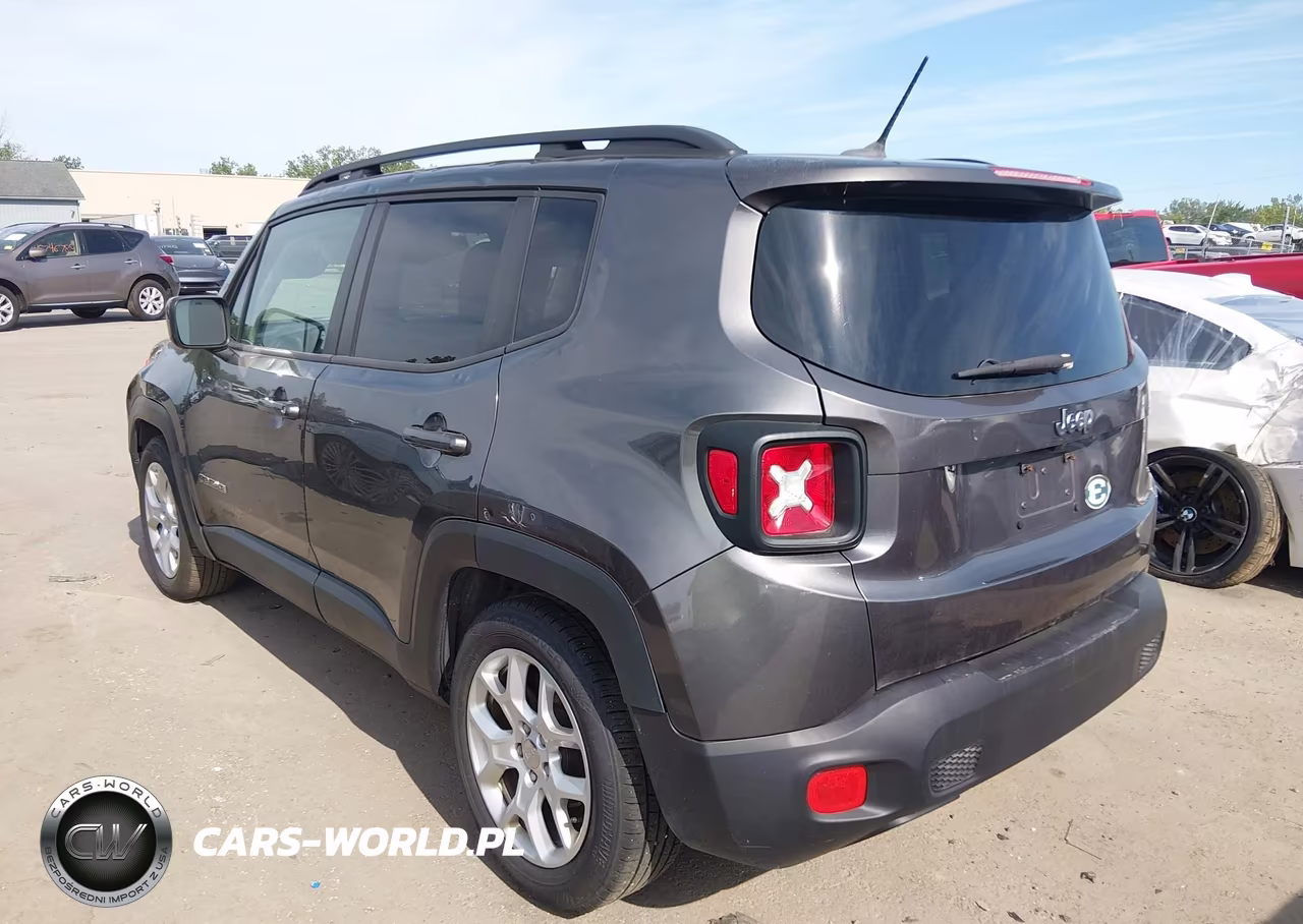 2016 Jeep Renegade Latitude VIN:ZACCJABT5GPE04729 - 3