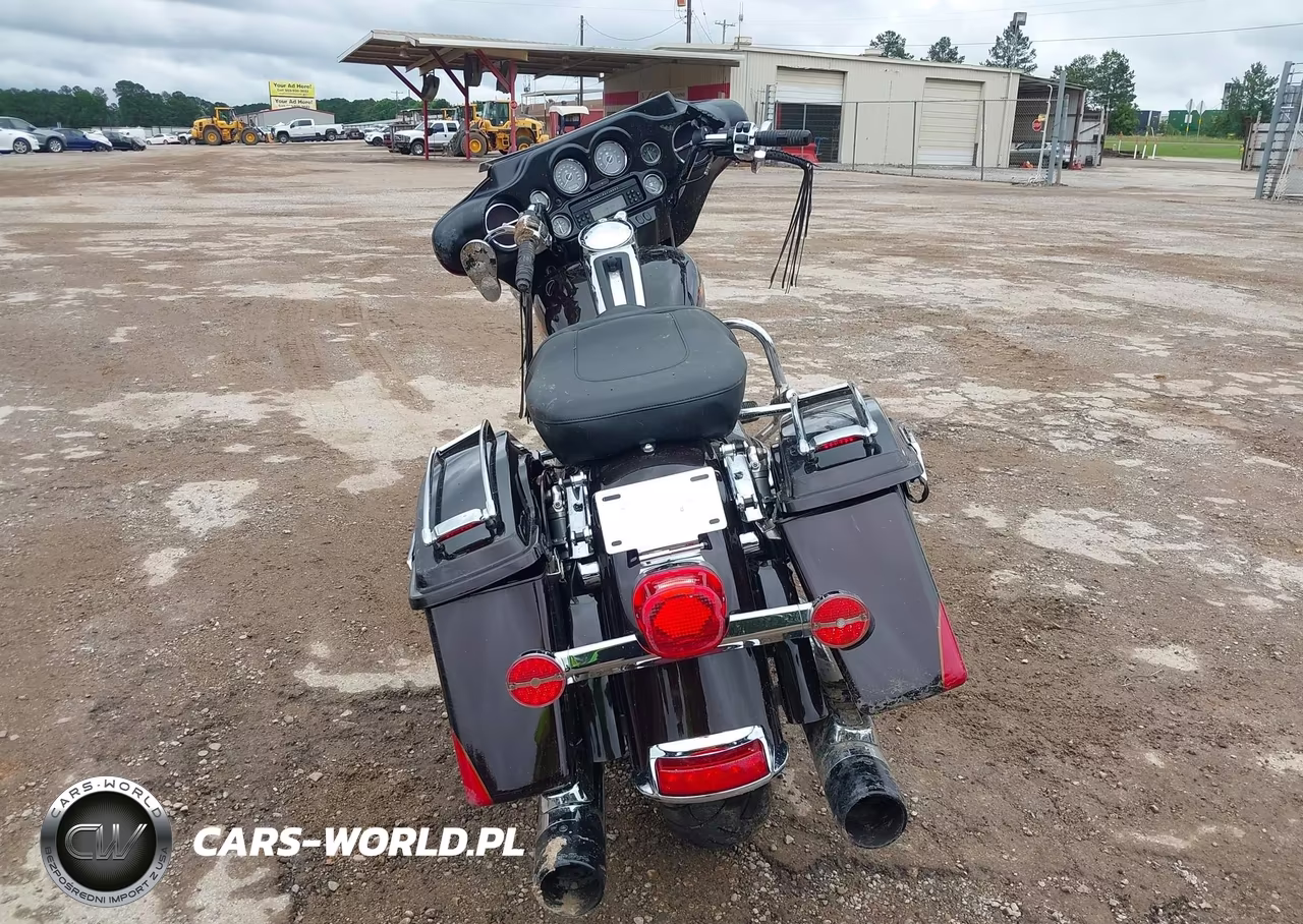 2010 Harley-Davidson Flhtk VIN:1HD1KEM18AB630836 - 6