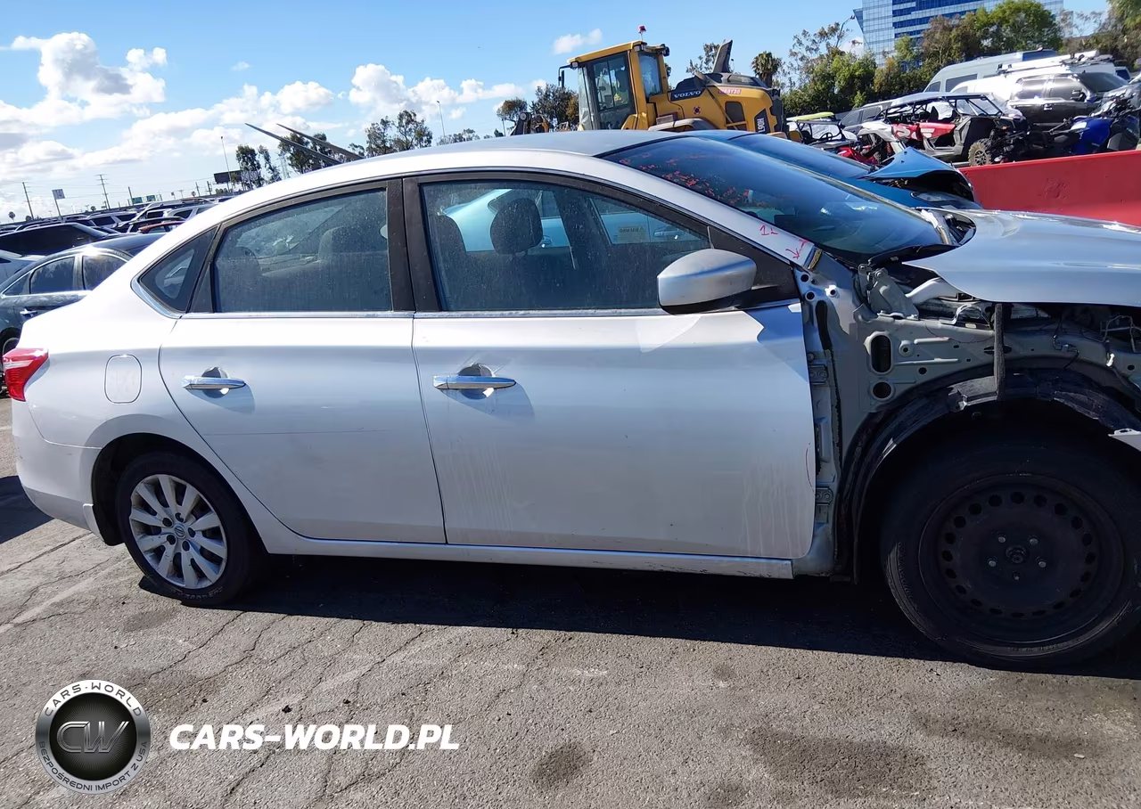 2019 Nissan Sentra S VIN:3N1AB7AP5KY272784 - 13