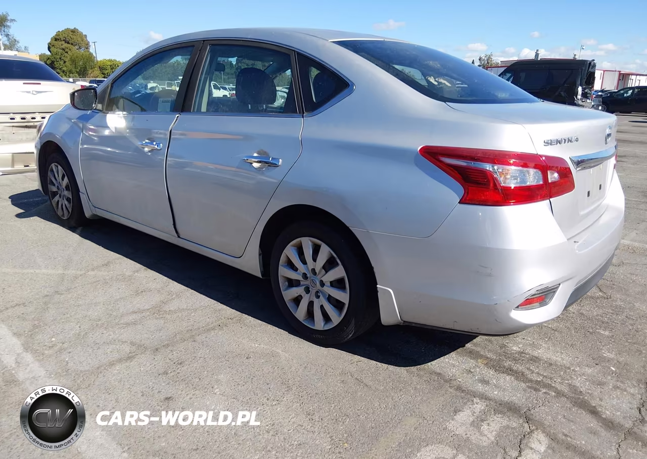 2019 Nissan Sentra S VIN:3N1AB7AP5KY272784 - 3
