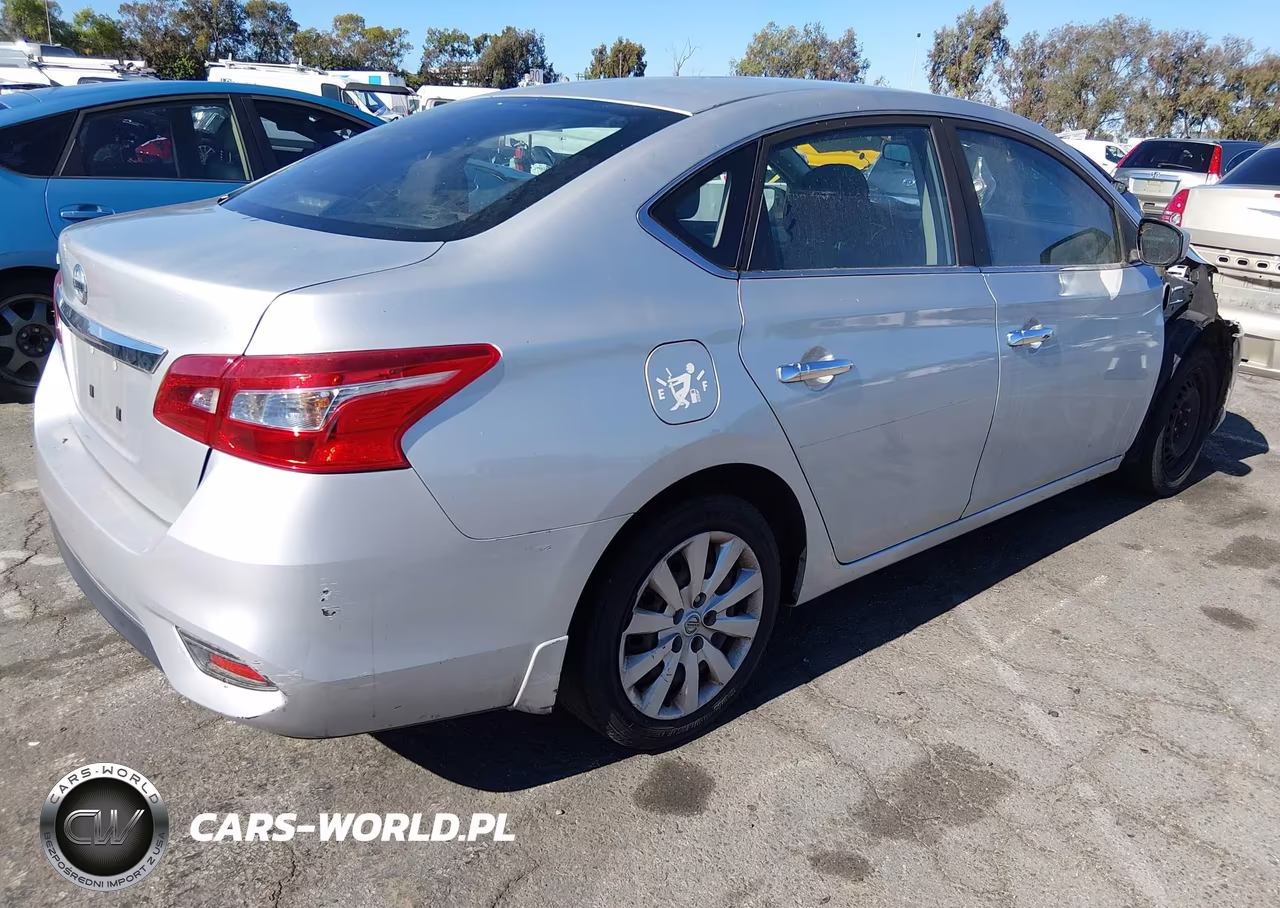 2019 Nissan Sentra S VIN:3N1AB7AP5KY272784 - 4
