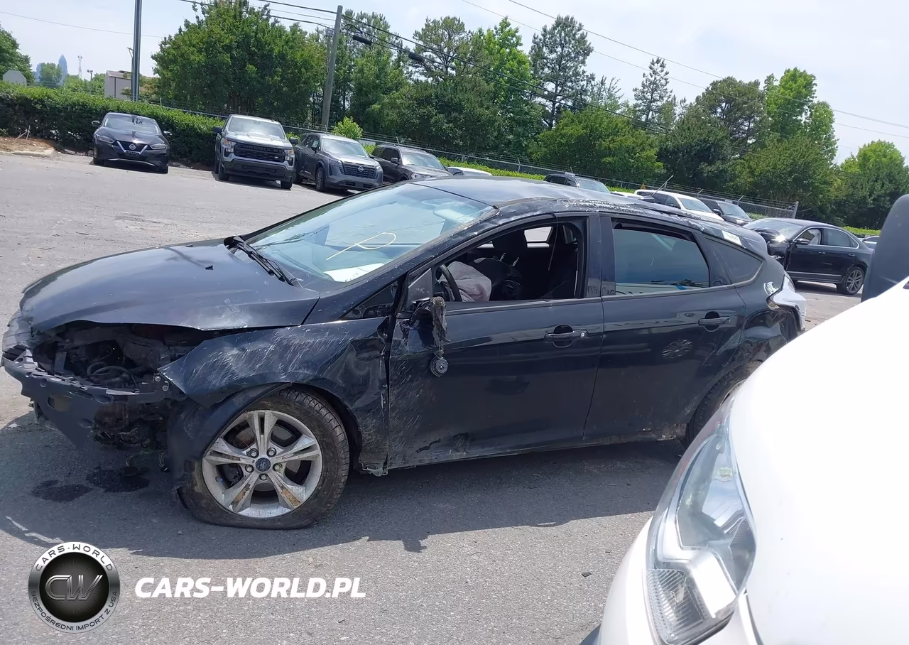 2014 Ford Focus Se VIN:1FADP3K20EL236995 - 13