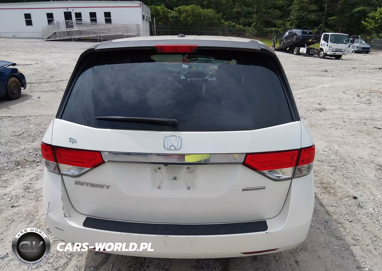 2017 Honda Odyssey Se VIN:5FNRL5H36HB018171 - 16