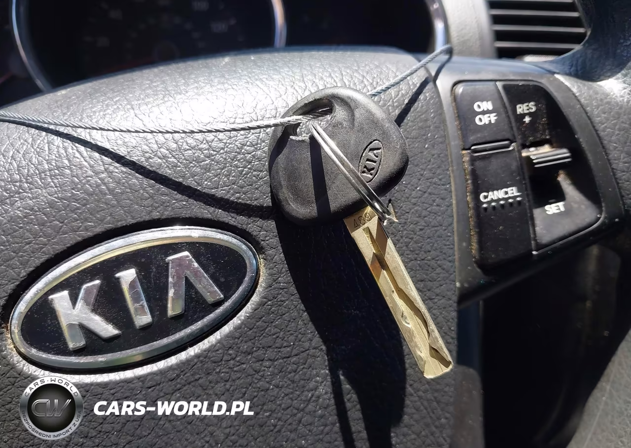 2011 Kia Sorento Lx V6 VIN:5XYKT4A29BG142738 - 11