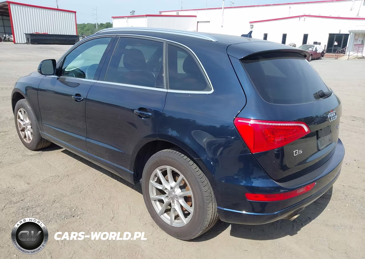 2011 Audi Q5 2.0T Premium VIN:WA1LFAFP4BA028297 - 3