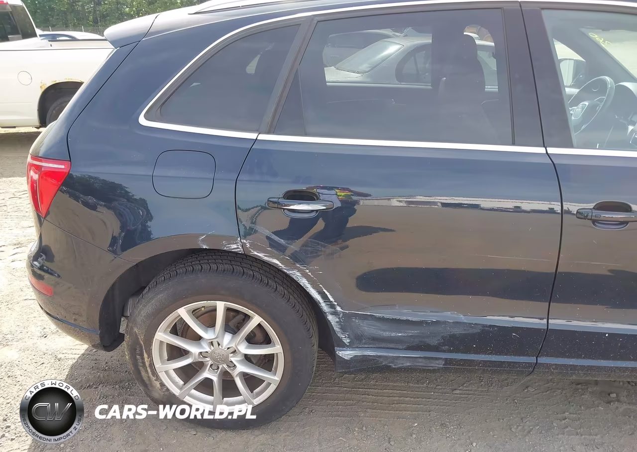 2011 Audi Q5 2.0T Premium VIN:WA1LFAFP4BA028297 - 6