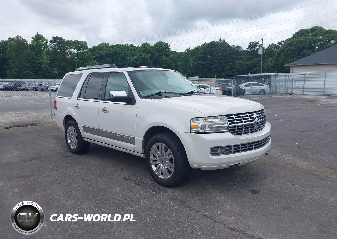 2013 Lincoln Navigator – zdjęcie 1 z 16