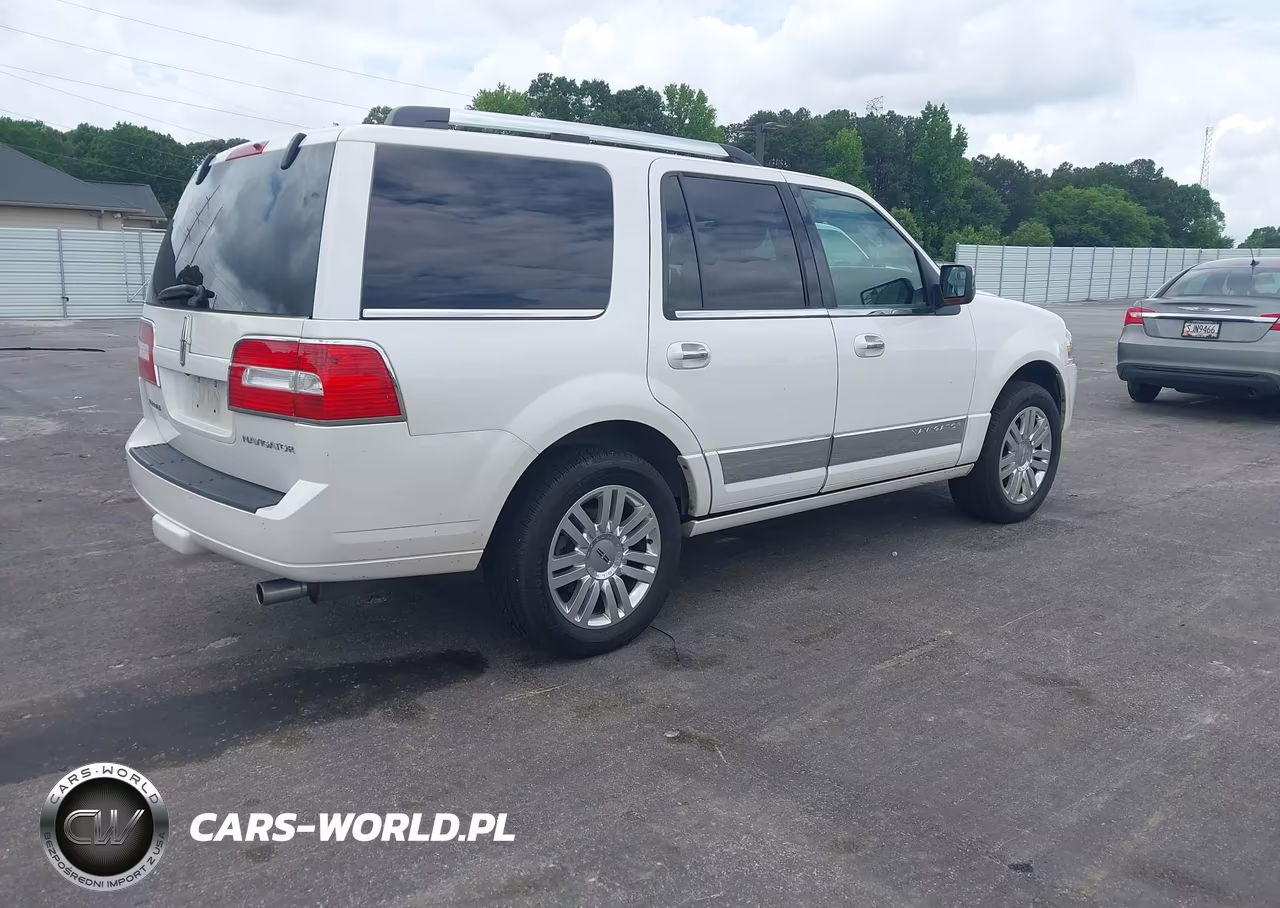 2013 Lincoln Navigator VIN:5LMJJ2H56DEL04822 - 4