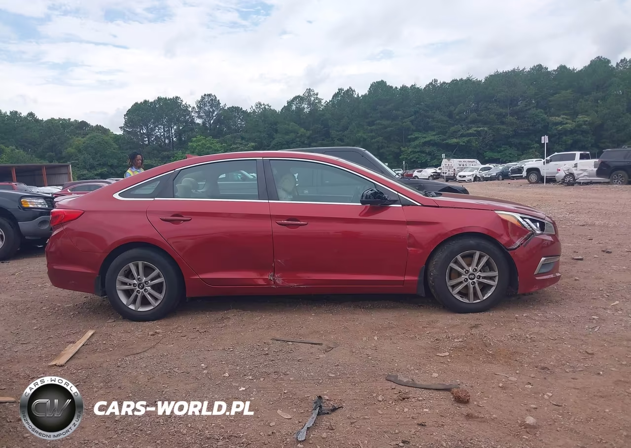 HYUNDAI SONATA SE VIN:5NPE24AF2FH176537 - 13