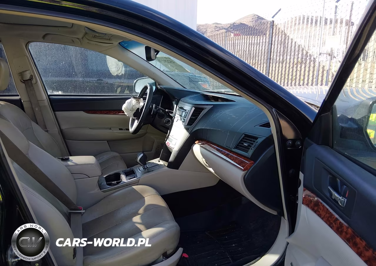 2011 Subaru Outback 2.5I Limited VIN:4S4BRBKC3B3344369 - 5