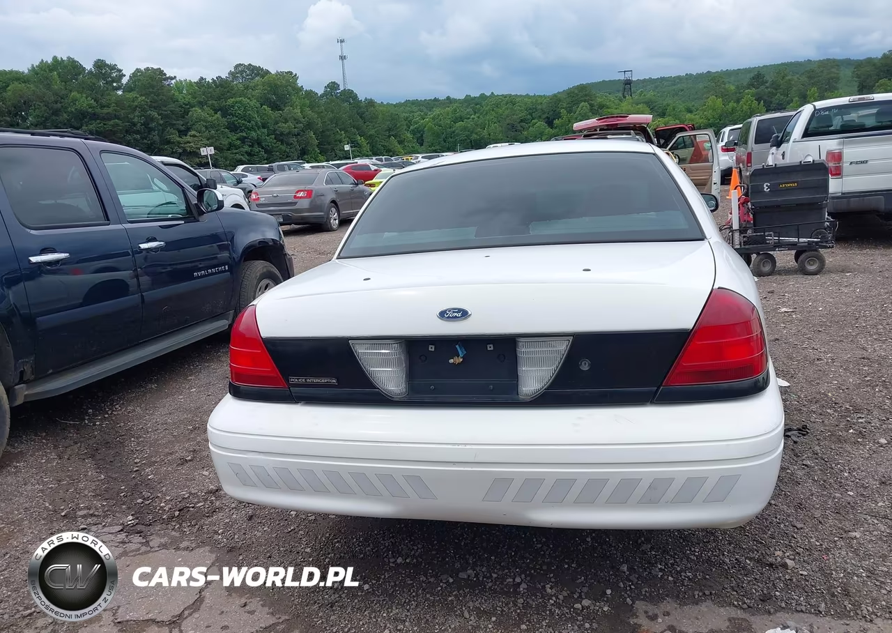 2003 Ford Crown Victoria Police VIN:2FAFP71W33X170544 - 16