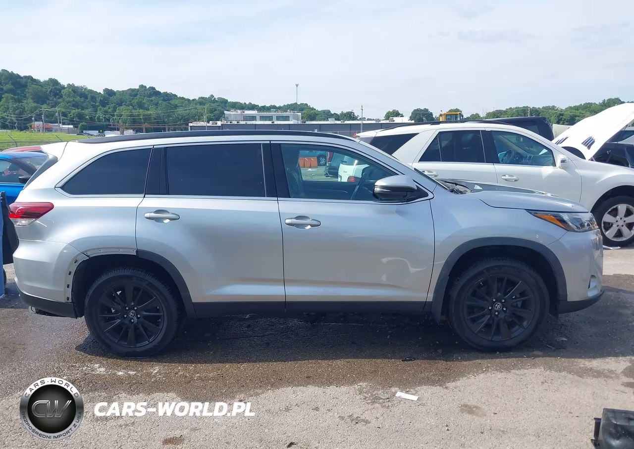 2019 Toyota Highlander Se VIN:5TDJZRFH6KS614692 - 14
