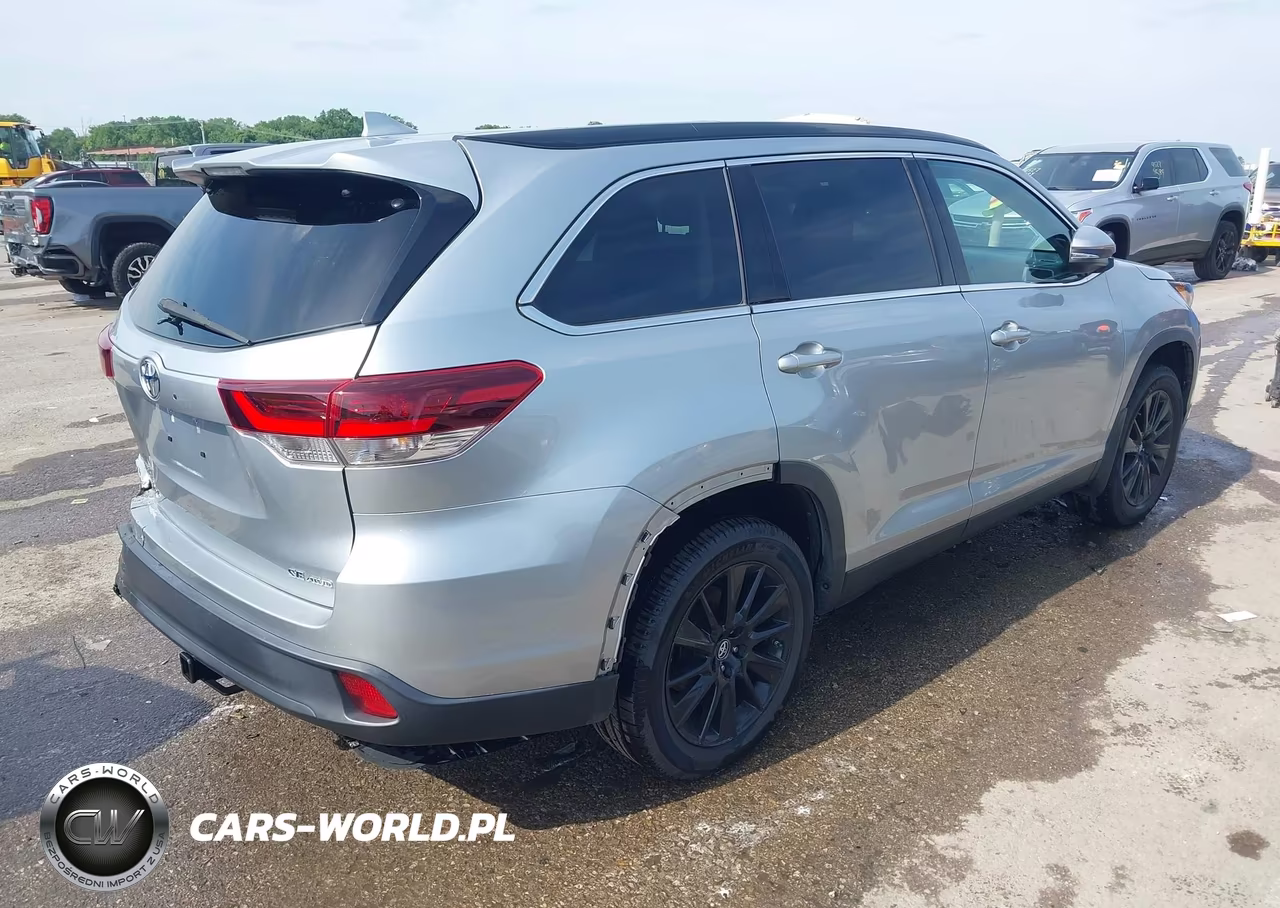 2019 Toyota Highlander Se VIN:5TDJZRFH6KS614692 - 4