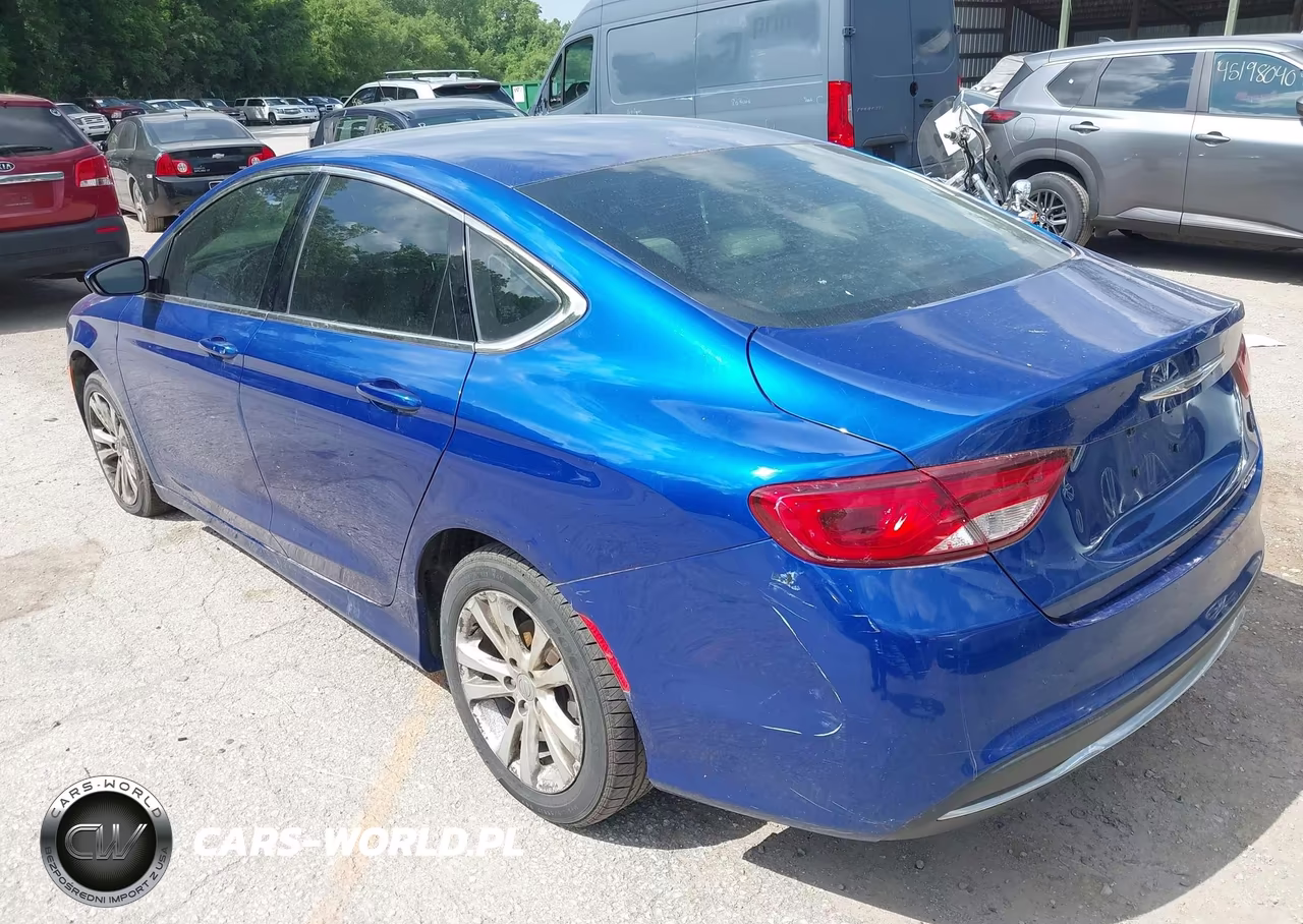 2015 Chrysler 200 Limited VIN:1C3CCCABXFN622868 - 3