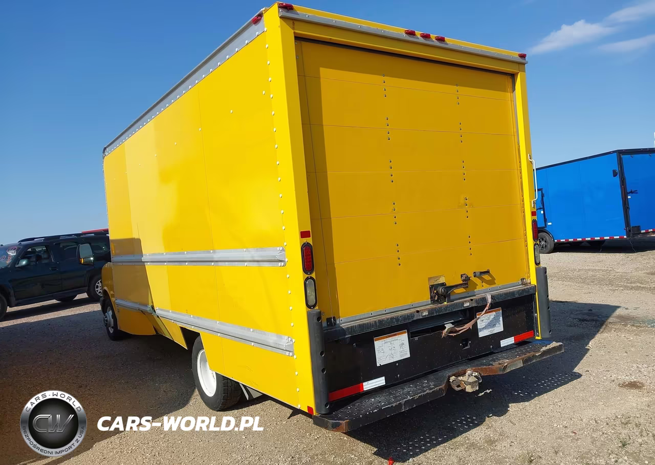 2012 GMC Savana Cutaway Work Van VIN:1GD374CG8C1904858 - 3