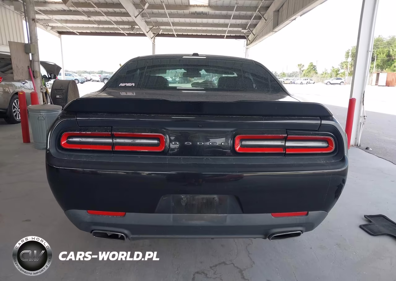 2015 Dodge Challenger Sxt VIN:2C3CDZAG9FH900860 - 16