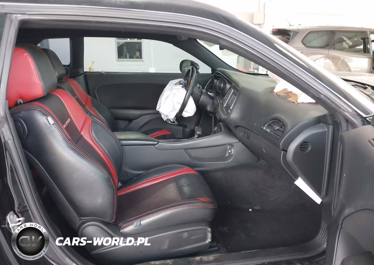 2015 Dodge Challenger Sxt VIN:2C3CDZAG9FH900860 - 5
