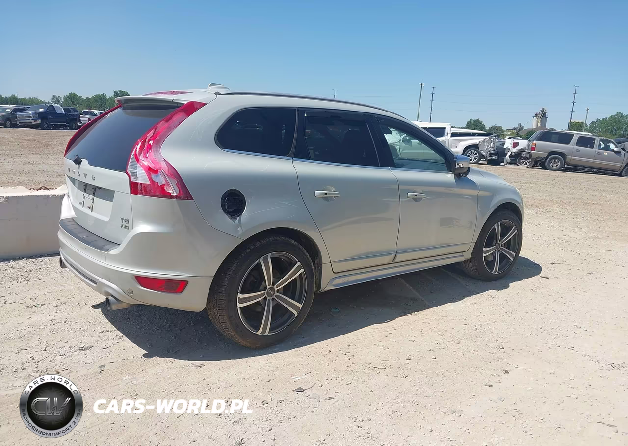 2011 Volvo Xc60 T6-T6 R-Design VIN:YV4902DZ5B2180527 - 4