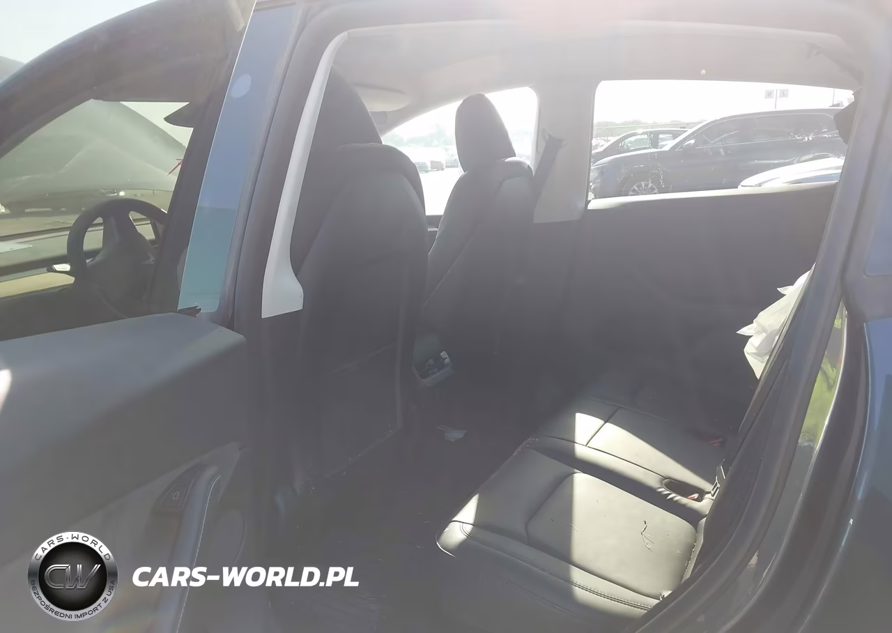 2024 Tesla Model Y Long Range Dual Motor All-Wheel Drive VIN:7SAYGDEE3RA301127 - 8