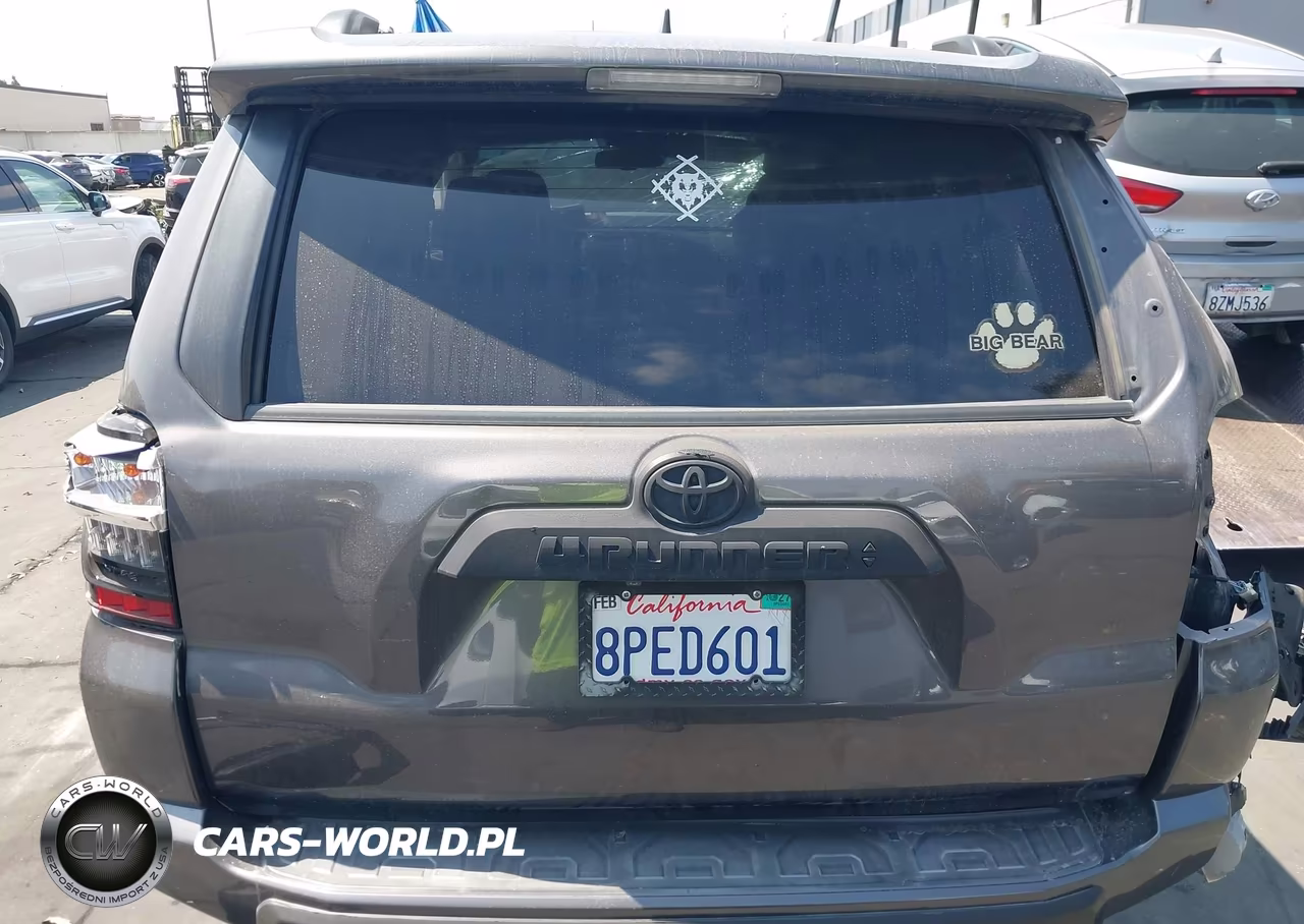 2020 Toyota 4Runner Trd Off Road Premium VIN:JTEBU5JR2L5782750 - 17