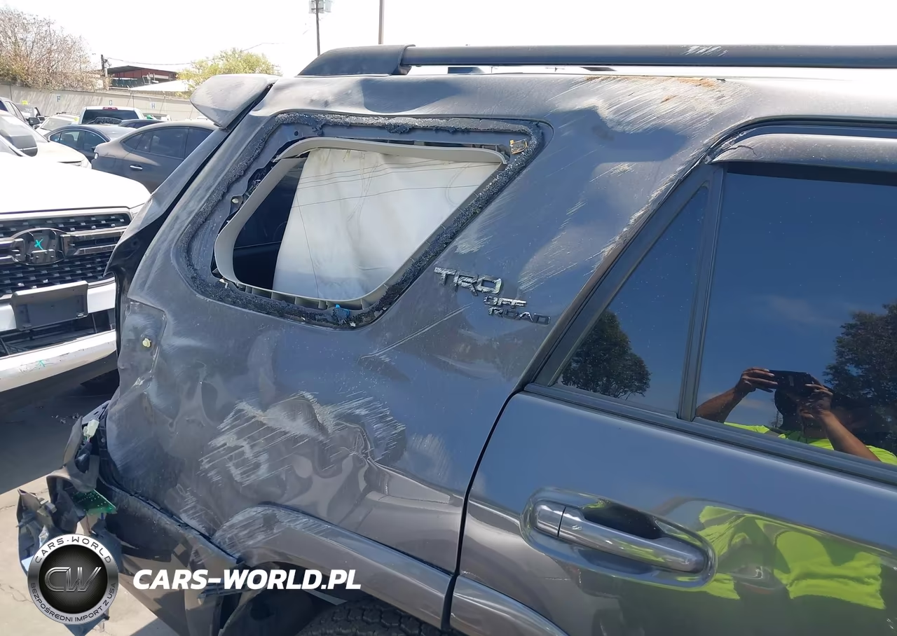 2020 Toyota 4Runner Trd Off Road Premium VIN:JTEBU5JR2L5782750 - 18