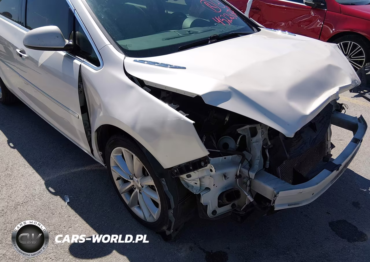 2013 Buick Verano Leather Group VIN:1G4PS5SK3D4171047 - 17