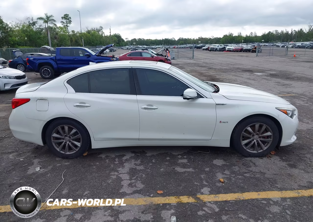 2016 Infiniti Q50 3.0T Premium VIN:JN1EV7AP0GM304365 - 13