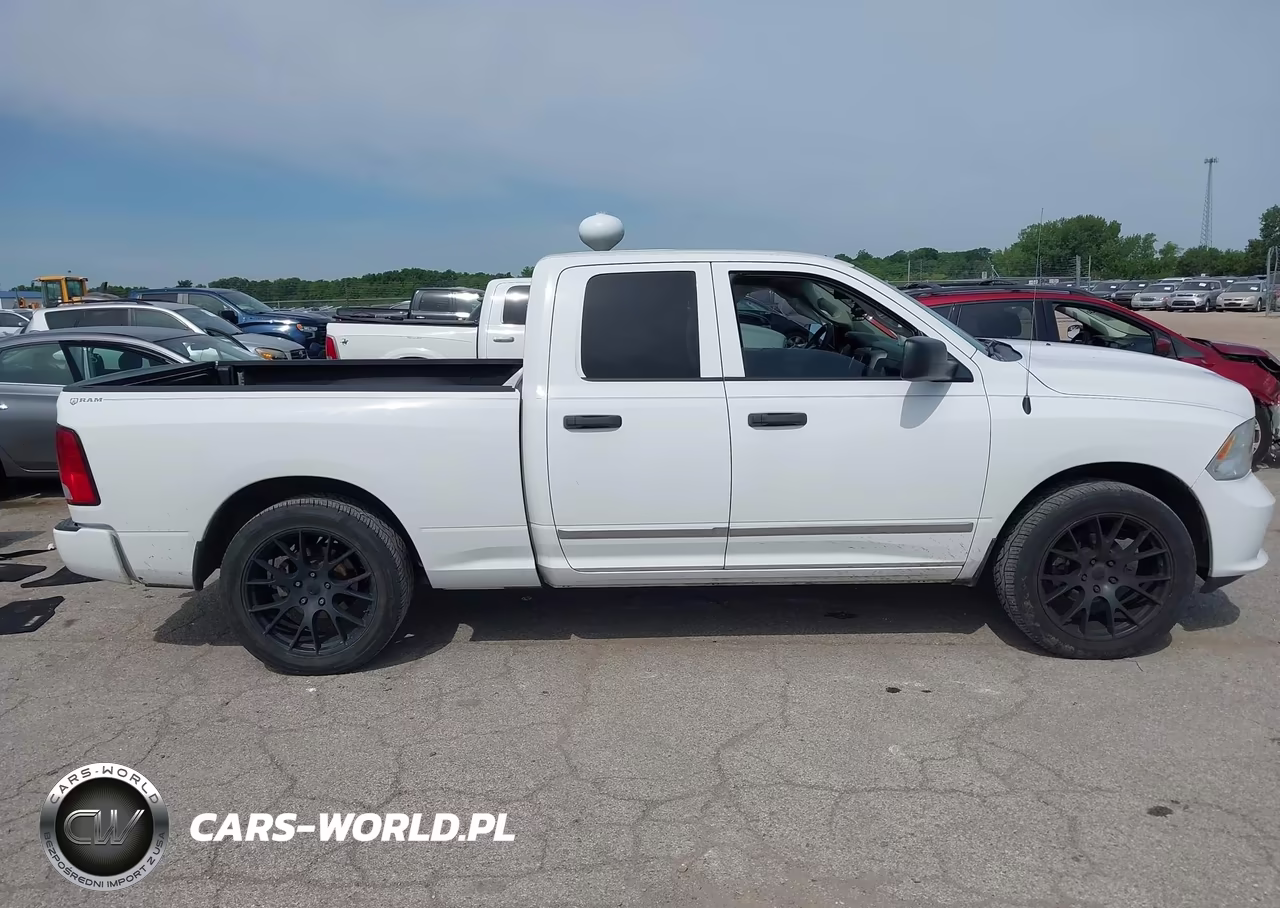 2016 Ram 1500 Express VIN:1C6RR6FT3GS278835 - 14