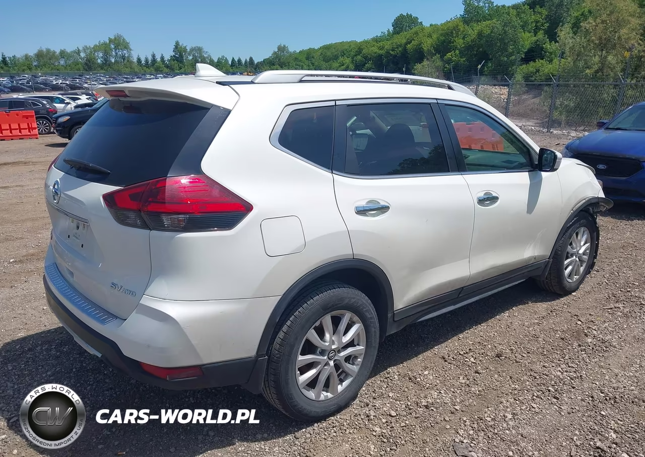 2017 Nissan Rogue Sv VIN:5N1AT2MV1HC897008 - 4