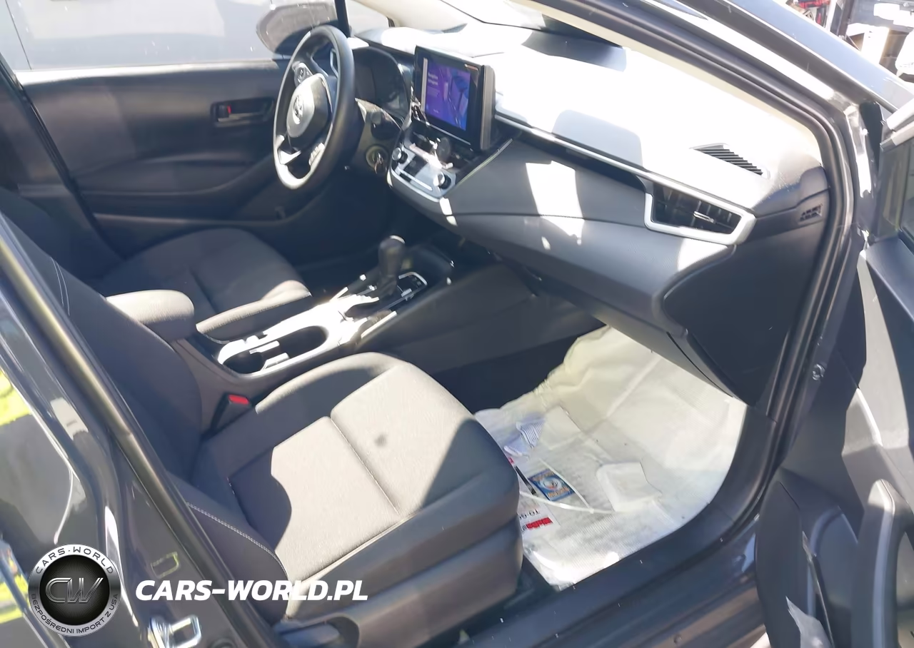 2023 Toyota Corolla Hybrid Le VIN:JTDBCMFE4P3019928 - 5