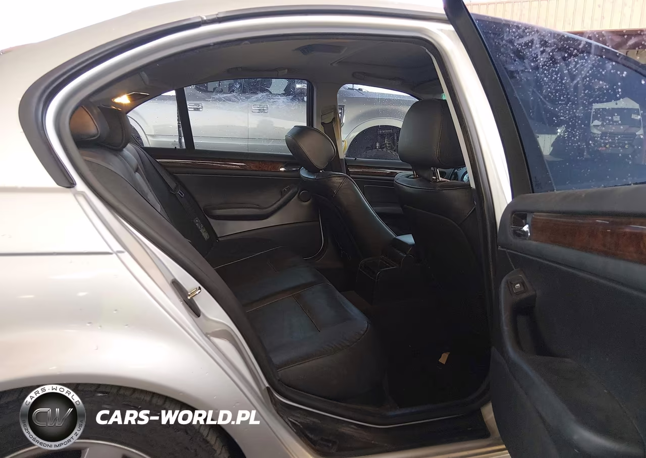 2004 BMW 325I VIN:WBAAZ33424KP89480 - 8
