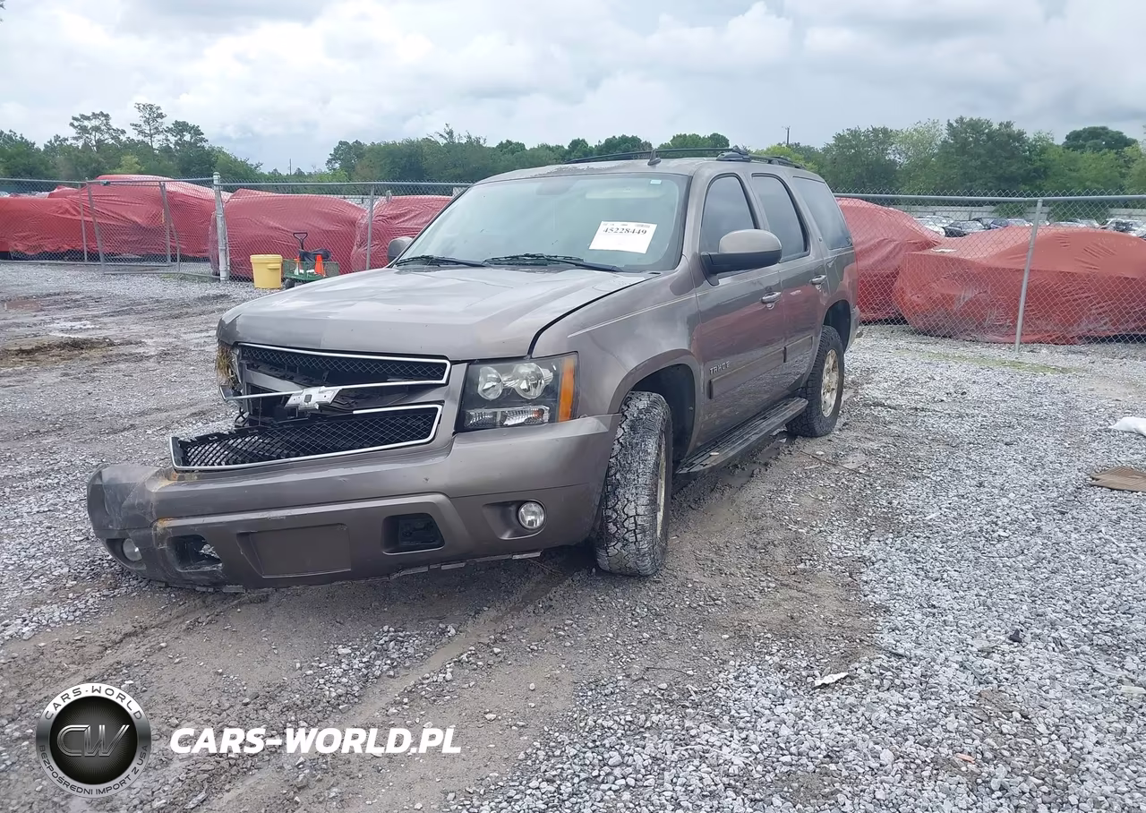 2013 Chevrolet Tahoe Lt VIN:1GNSCBE01DR346927 - 2