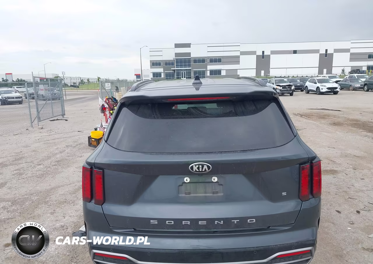 2021 Kia Sorento S VIN:5XYRL4LC6MG020328 - 16